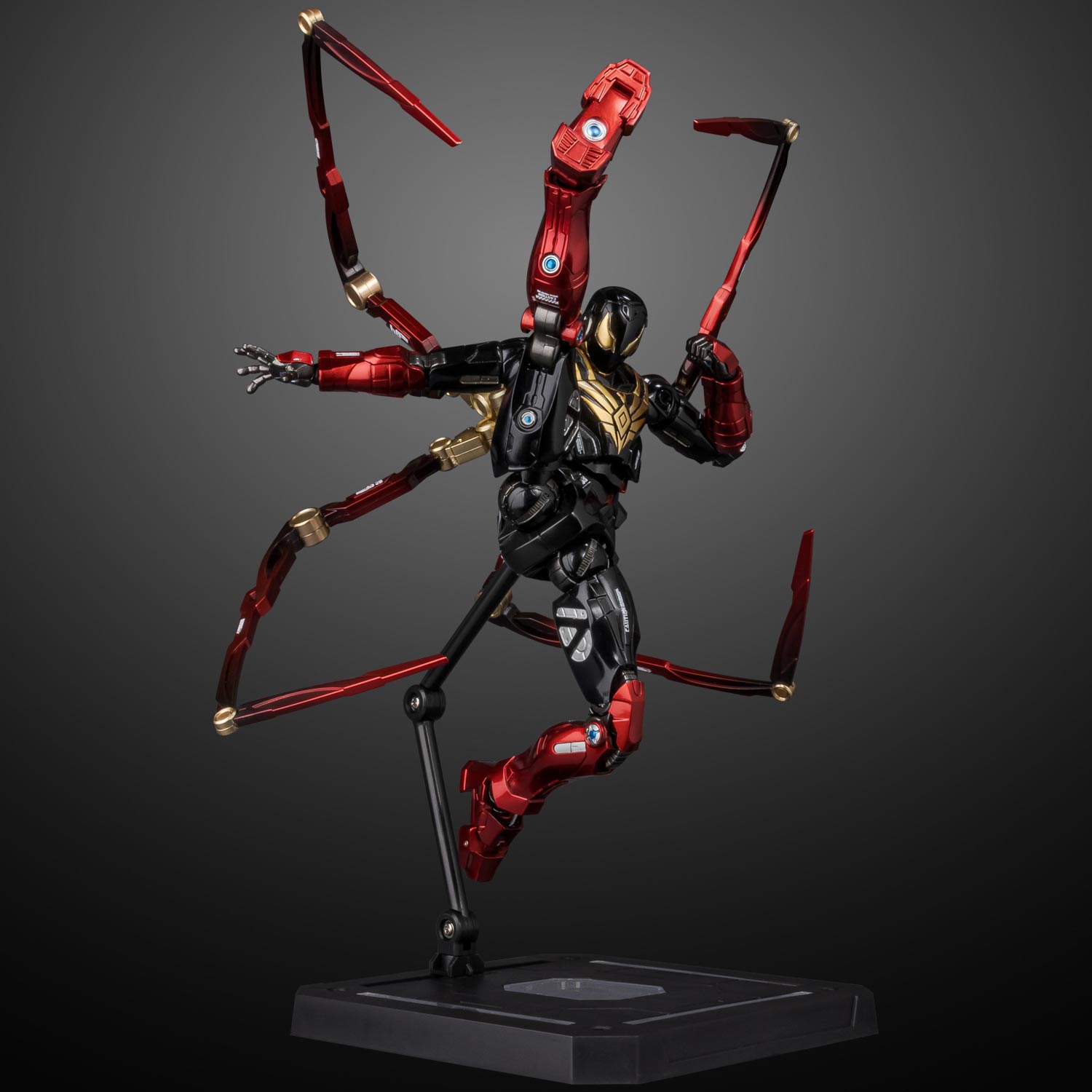 FIGHTING ARMOR Iron Spider (Miles Morales)